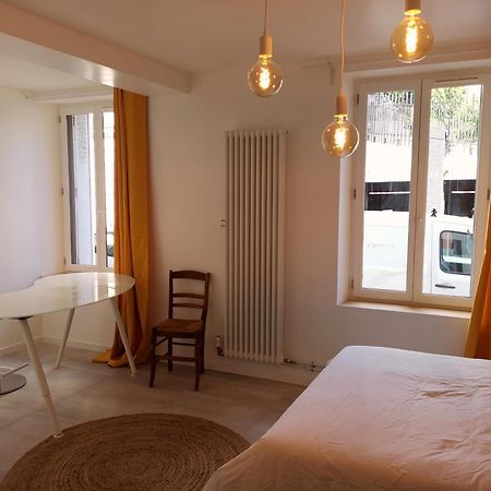 Le Saint Christophe - Mairie D'Aubervilliers Ligne 12 Room photo